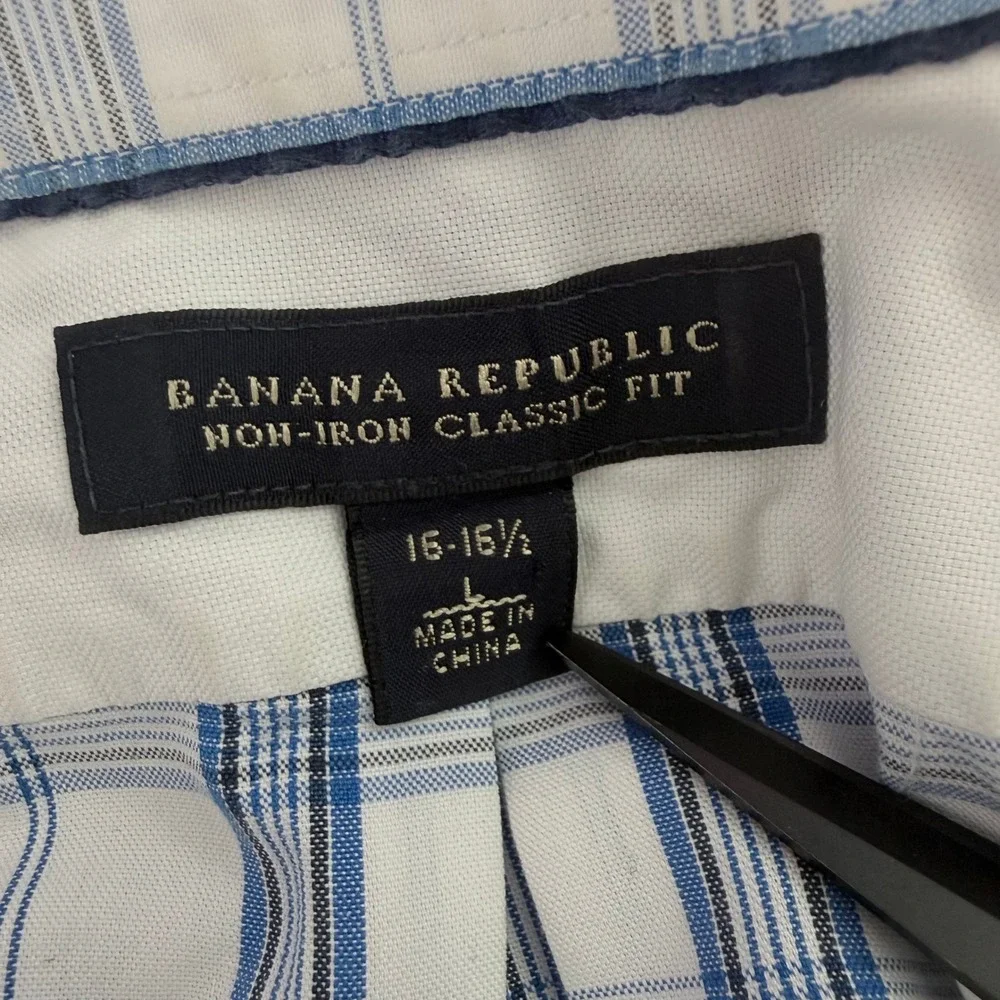 Banana Republic Mens L 16-16.5 Blue Plaid Non-Iron Classic Fit Preppy Office